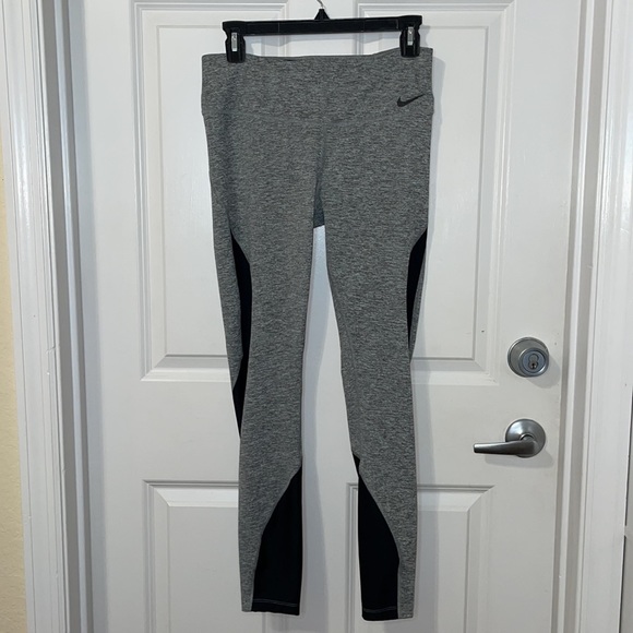 Nike Full Length Gray Athletic Leggings Medium - Picture 2 of 8
